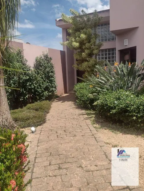 Foto 9 de Casa com 3 quartos à venda, 602m2 em Espirito Santo Do Pinhal - SP