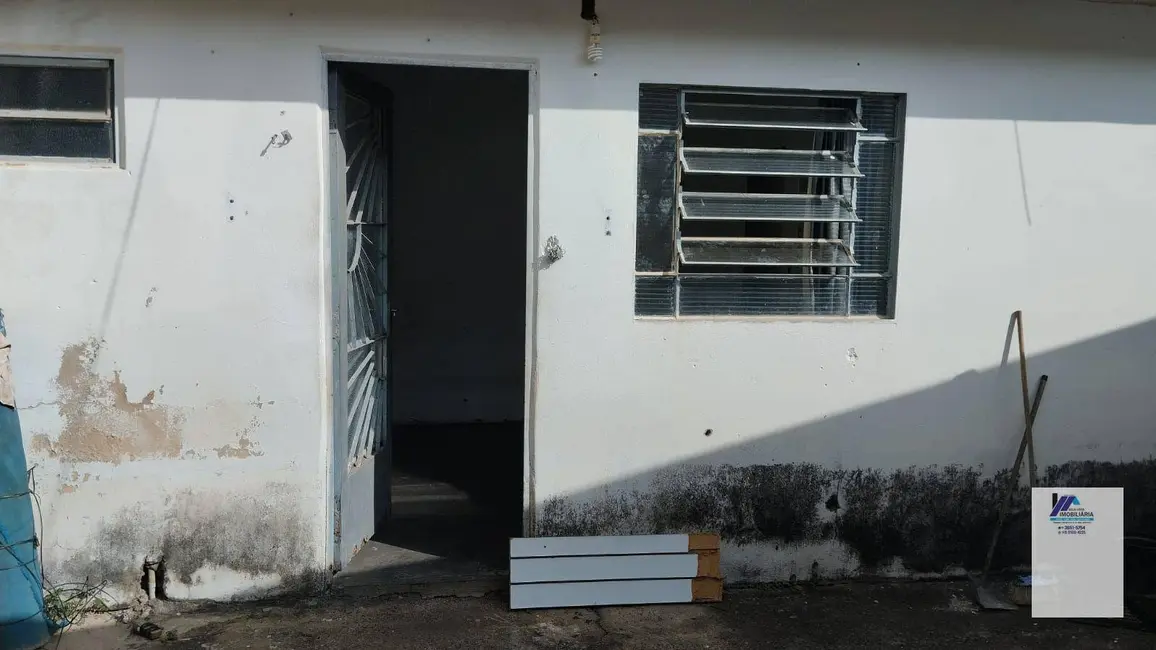 Foto 5 de Casa com 2 quartos à venda, 250m2 em Espirito Santo Do Pinhal - SP