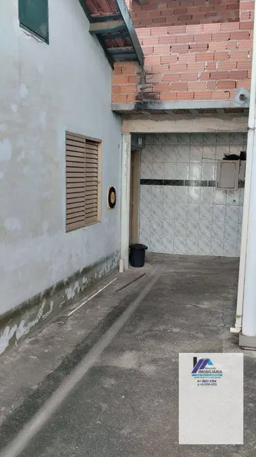 Foto 2 de Casa com 2 quartos à venda, 250m2 em Espirito Santo Do Pinhal - SP