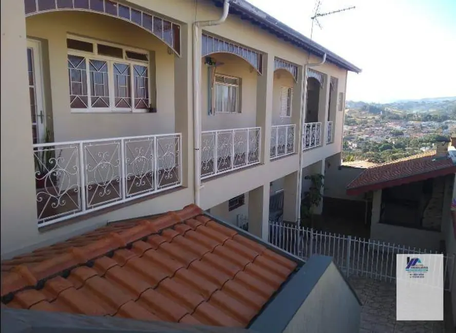 Foto 5 de Casa com 2 quartos à venda, 250m2 em Espirito Santo Do Pinhal - SP