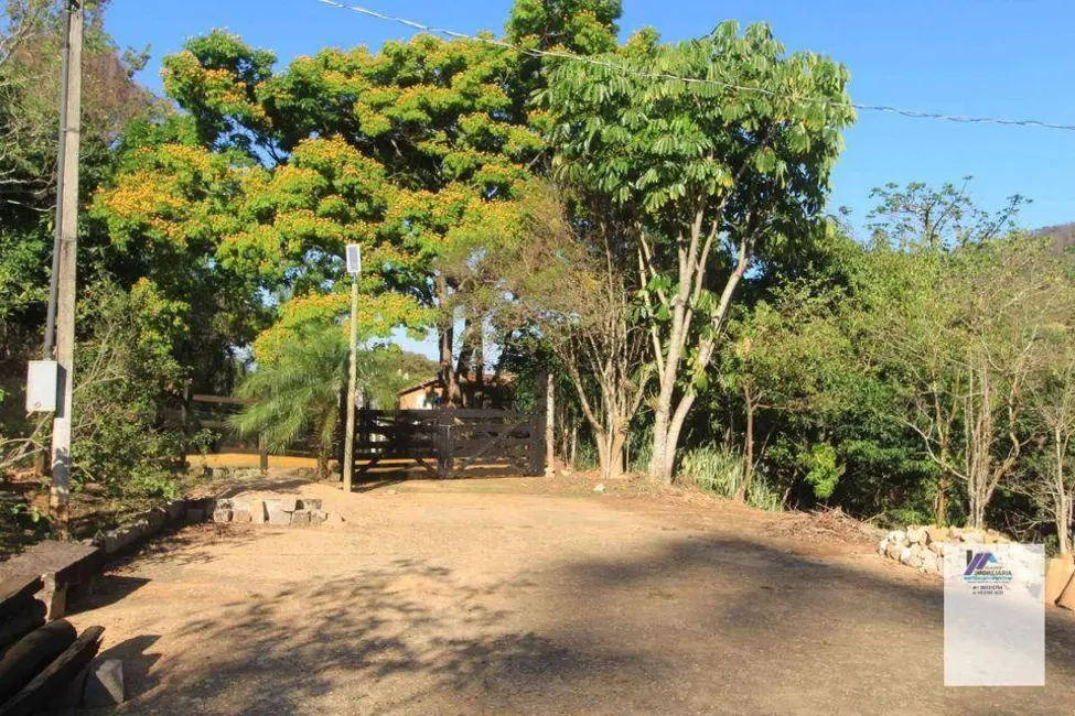Foto 2 de Sítio / Rancho à venda, 20000m2 em Jacutinga - MG