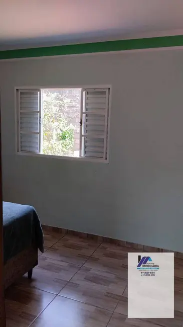 Casa com 2 quartos à venda, 250m2 em Espirito Santo Do Pinhal - SP - imagem 3 Foto 3 de Casa com 2 quartos à venda, 250m2 em Espirito Santo Do Pinhal - SP