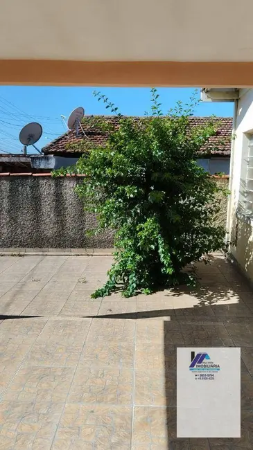 Casa com 3 quartos à venda, 237m2 em Espirito Santo Do Pinhal - SP - imagem 4 Foto 4 de Casa com 3 quartos à venda, 237m2 em Espirito Santo Do Pinhal - SP