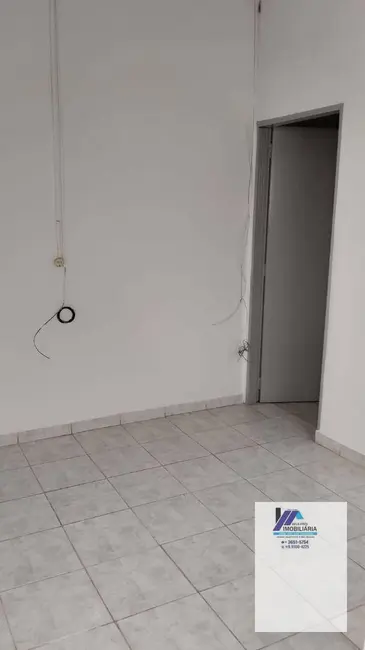 Foto 6 de Casa com 1 quarto à venda e para alugar, 160m2 em Espirito Santo Do Pinhal - SP