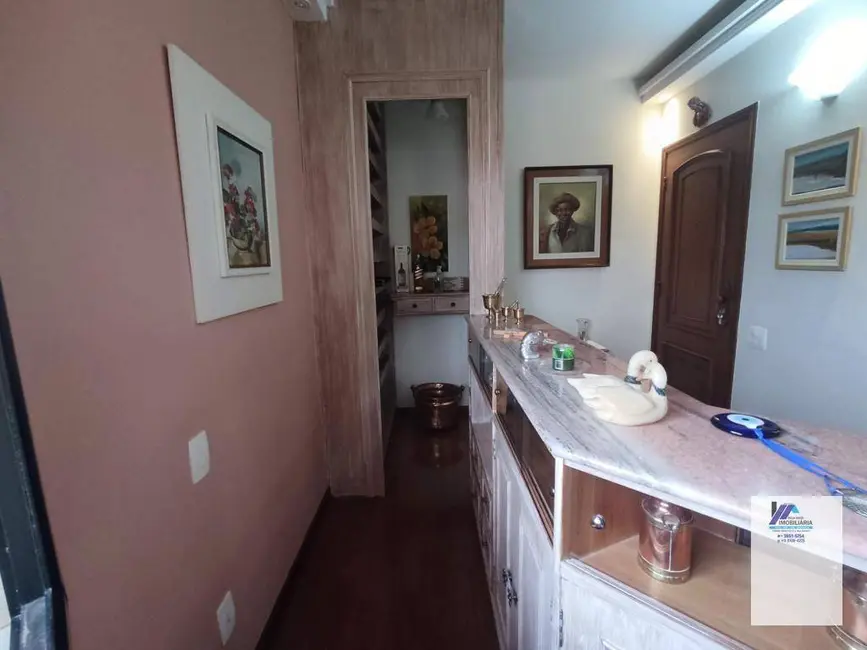 Apartamento com 3 quartos à venda, 154m2 em Jardim dos Estados, Pocos De Caldas - MG - imagem 3 Foto 3 de Apartamento com 3 quartos à venda, 154m2 em Jardim dos Estados, Pocos De Caldas - MG