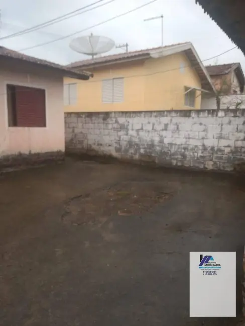 Foto 2 de Casa com 3 quartos à venda, 325m2 em Espirito Santo Do Pinhal - SP
