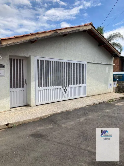 Foto 5 de Casa com 2 quartos à venda, 250m2 em Espirito Santo Do Pinhal - SP