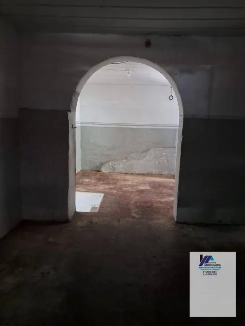 Loja para alugar, 140m2 em Centro, Espirito Santo Do Pinhal - SP - imagem 7 Foto 7 de Loja para alugar, 140m2 em Centro, Espirito Santo Do Pinhal - SP