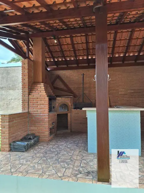 Casa com 3 quartos à venda, 312m2 em Espirito Santo Do Pinhal - SP - imagem 9 Foto 9 de Casa com 3 quartos à venda, 312m2 em Espirito Santo Do Pinhal - SP