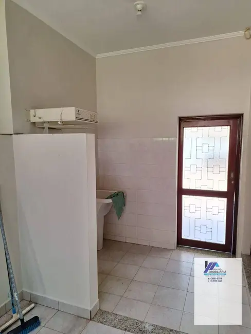 Casa com 3 quartos à venda, 312m2 em Espirito Santo Do Pinhal - SP - imagem 4 Foto 4 de Casa com 3 quartos à venda, 312m2 em Espirito Santo Do Pinhal - SP