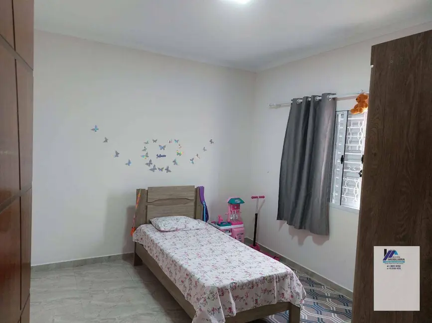 Foto 5 de Casa com 2 quartos à venda, 250m2 em Espirito Santo Do Pinhal - SP