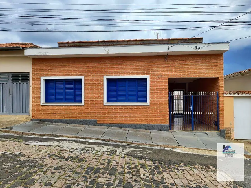 Foto 1 de Casa com 3 quartos para alugar, 300m2 em Centro, Espirito Santo Do Pinhal - SP