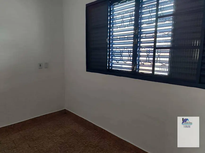 Foto 4 de Casa com 3 quartos para alugar, 300m2 em Centro, Espirito Santo Do Pinhal - SP