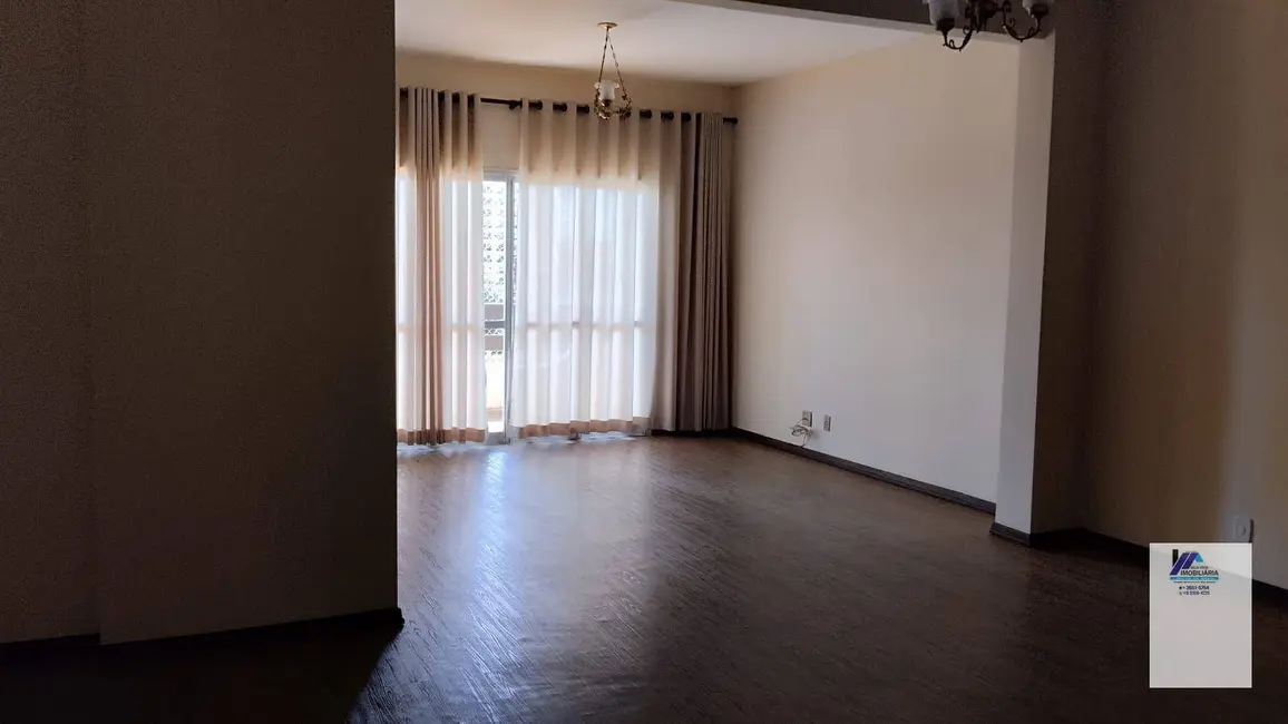 Foto 3 de Apartamento com 3 quartos à venda, 186m2 em Centro, Espirito Santo Do Pinhal - SP
