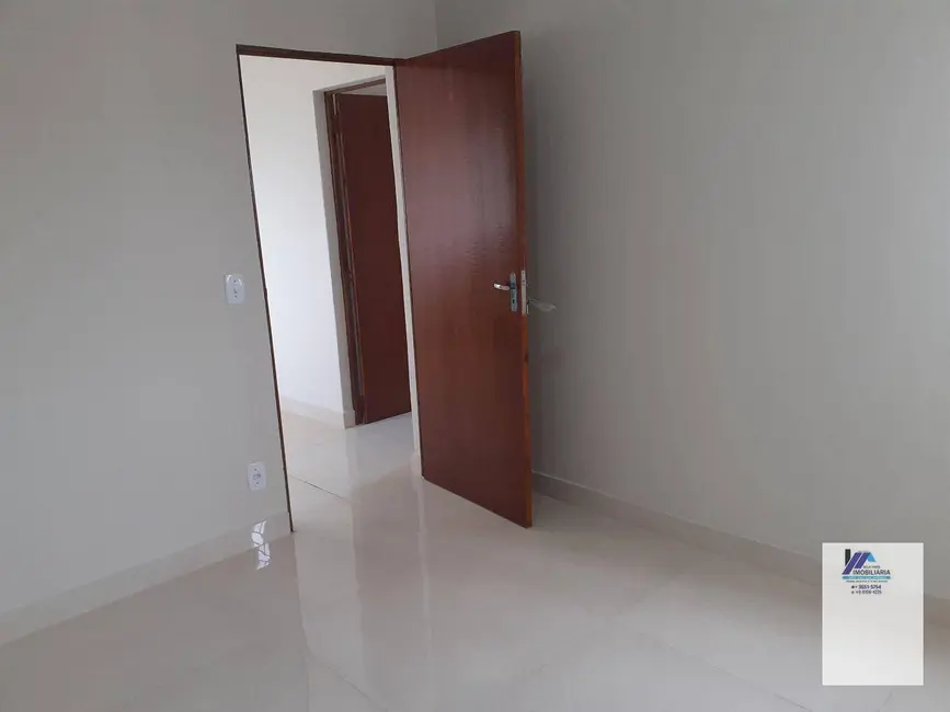 Foto 3 de Apartamento com 3 quartos para alugar, 80m2 em Espirito Santo Do Pinhal - SP