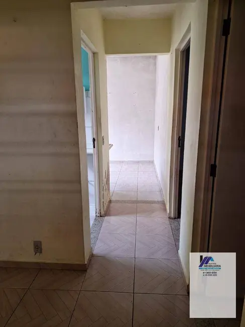 Foto 4 de Casa com 2 quartos à venda, 200m2 em Espirito Santo Do Pinhal - SP