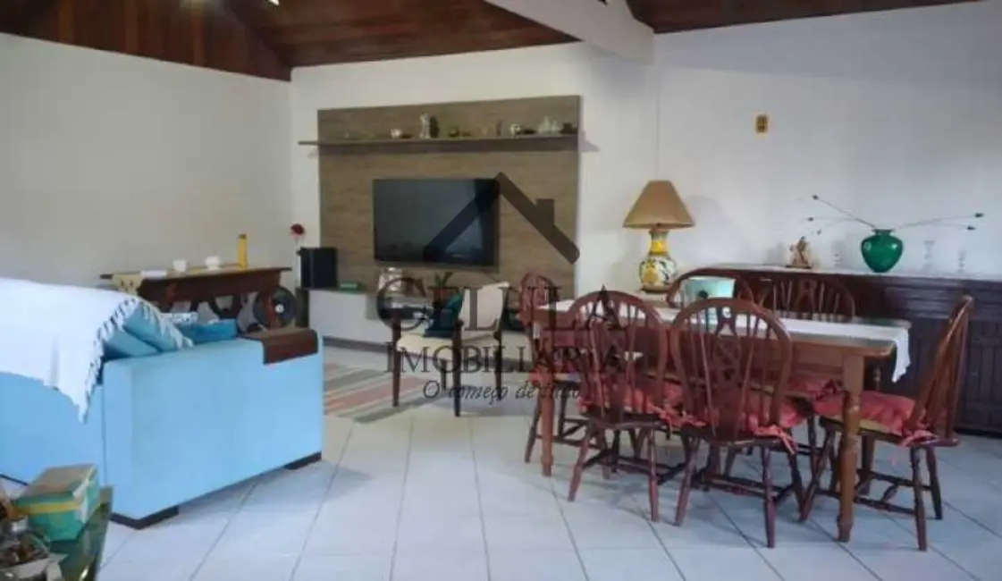 Foto 5 de Casa de Condomínio com 3 quartos à venda, 600m2 em Rio De Janeiro - RJ