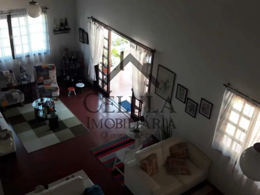 Foto 3 de Casa de Condomínio com 4 quartos à venda, 396m2 em Rio De Janeiro - RJ
