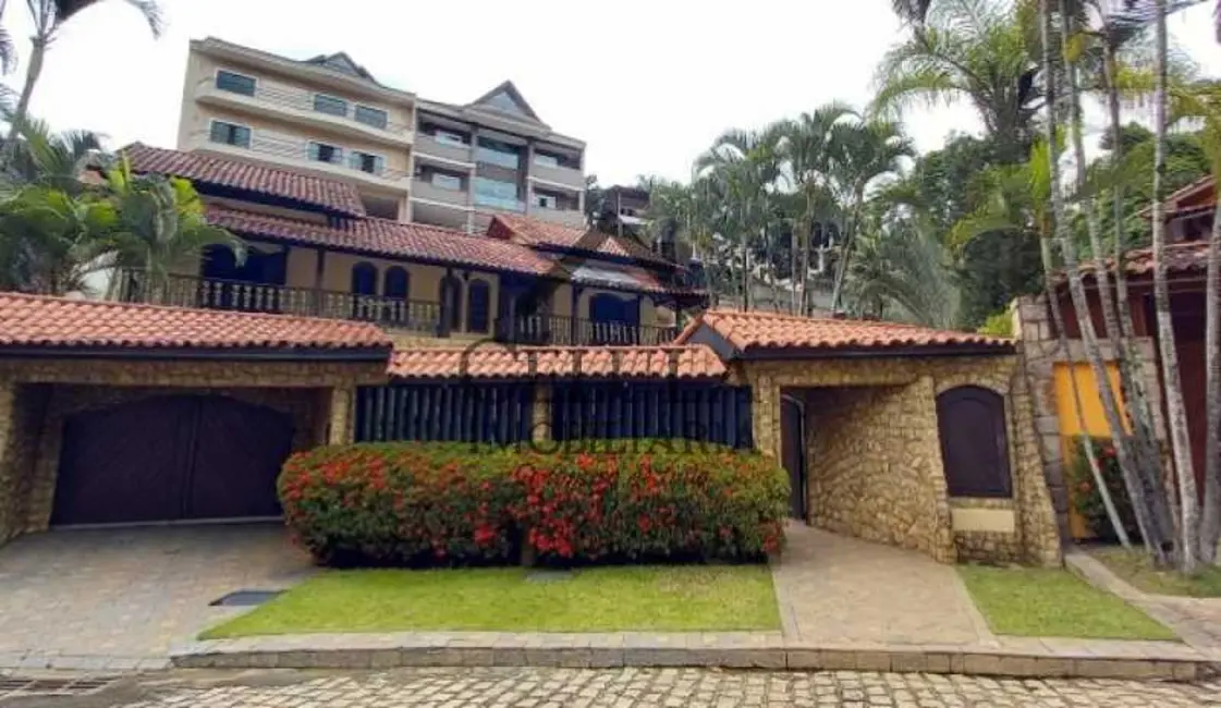 Foto 1 de Casa de Condomínio com 4 quartos à venda, 421m2 em Rio De Janeiro - RJ
