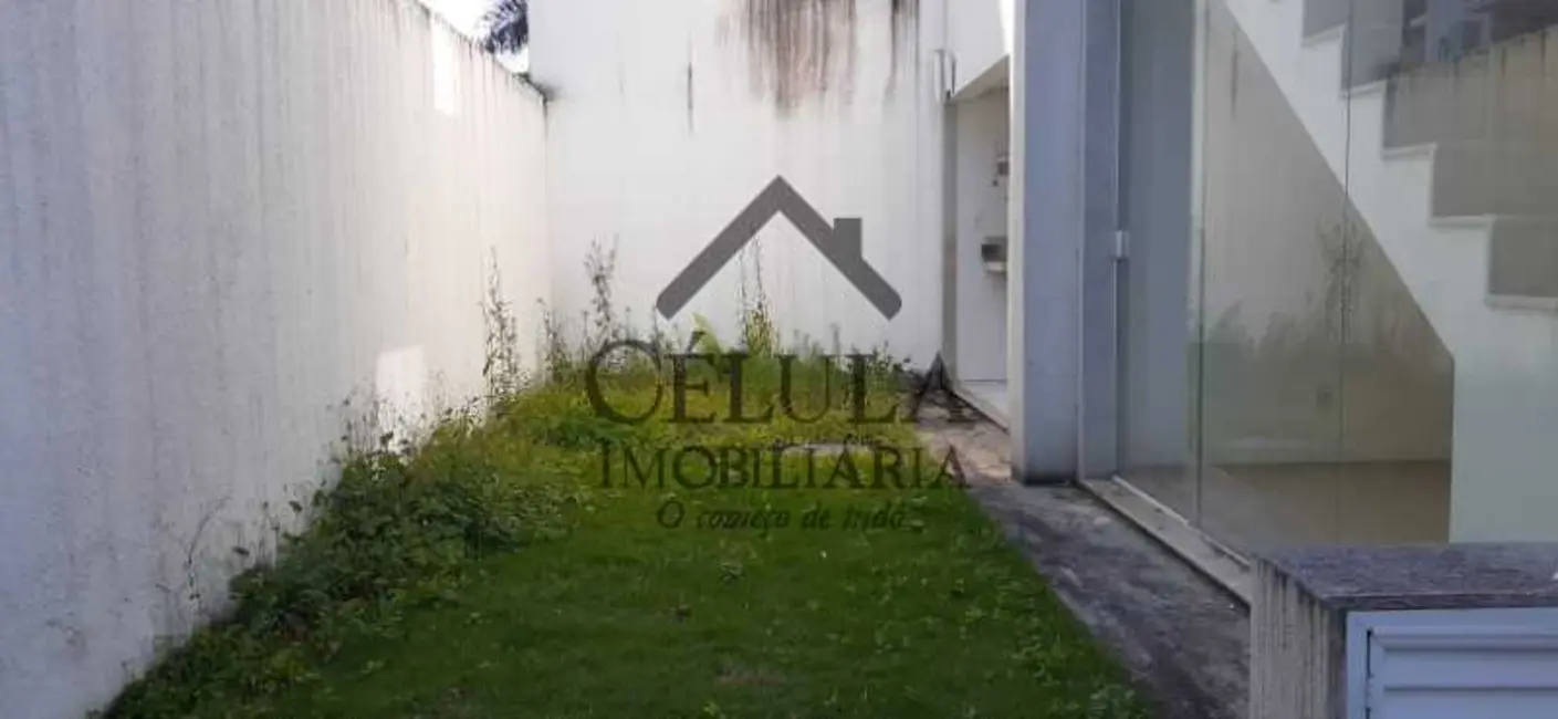 Foto 3 de Casa de Condomínio com 3 quartos à venda, 128m2 em Rio De Janeiro - RJ