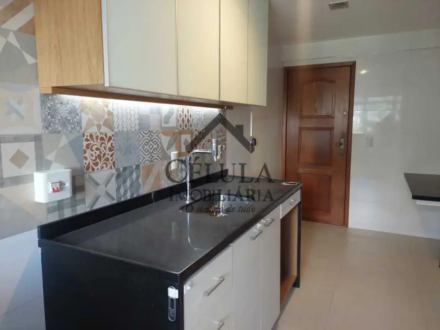 Foto 4 de Apartamento com 3 quartos à venda, 81m2 em Rio De Janeiro - RJ