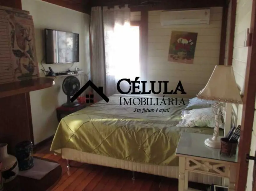 Casa de Condomínio com 4 quartos à venda, 403m2 em Rio De Janeiro - RJ - imagem 8 Foto 8 de Casa de Condomínio com 4 quartos à venda, 403m2 em Rio De Janeiro - RJ