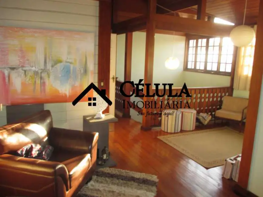 Casa de Condomínio com 4 quartos à venda, 403m2 em Rio De Janeiro - RJ - imagem 2 Foto 2 de Casa de Condomínio com 4 quartos à venda, 403m2 em Rio De Janeiro - RJ