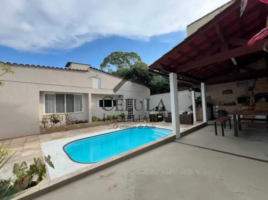 Casa de Condomínio com 3 quartos à venda, 169m2 em Rio De Janeiro - RJ - imagem 1 Foto 1 de Casa de Condomínio com 3 quartos à venda, 169m2 em Rio De Janeiro - RJ