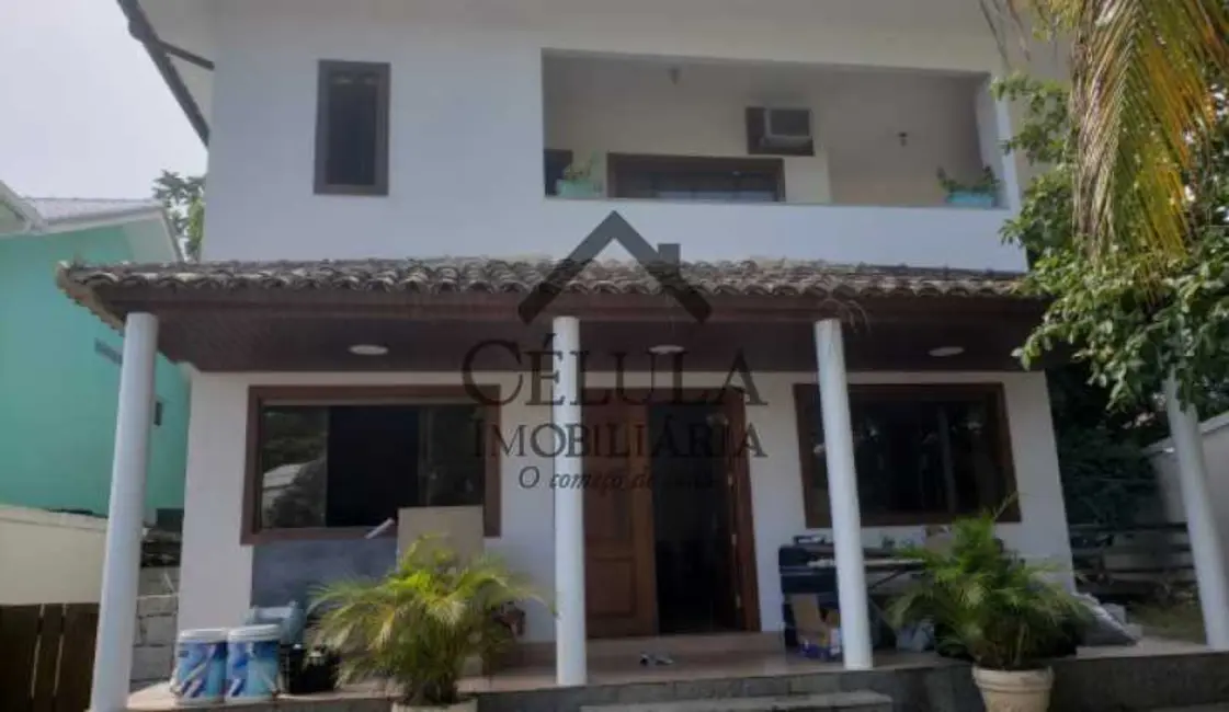 Foto 1 de Casa de Condomínio com 4 quartos à venda, 234m2 em Rio De Janeiro - RJ
