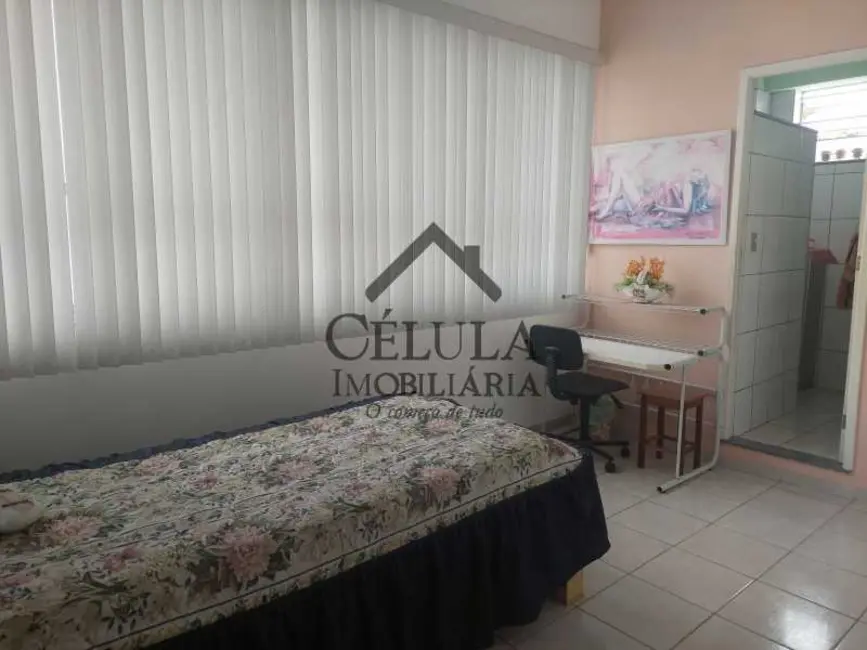 Casa com 4 quartos à venda, 670m2 em Rio De Janeiro - RJ - imagem 6 Foto 6 de Casa com 4 quartos à venda, 670m2 em Rio De Janeiro - RJ