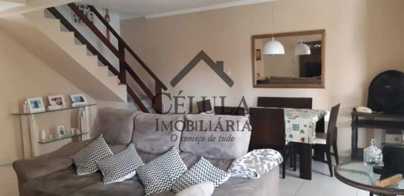 Foto 1 de Casa de Condomínio com 4 quartos à venda, 181m2 em Rio De Janeiro - RJ
