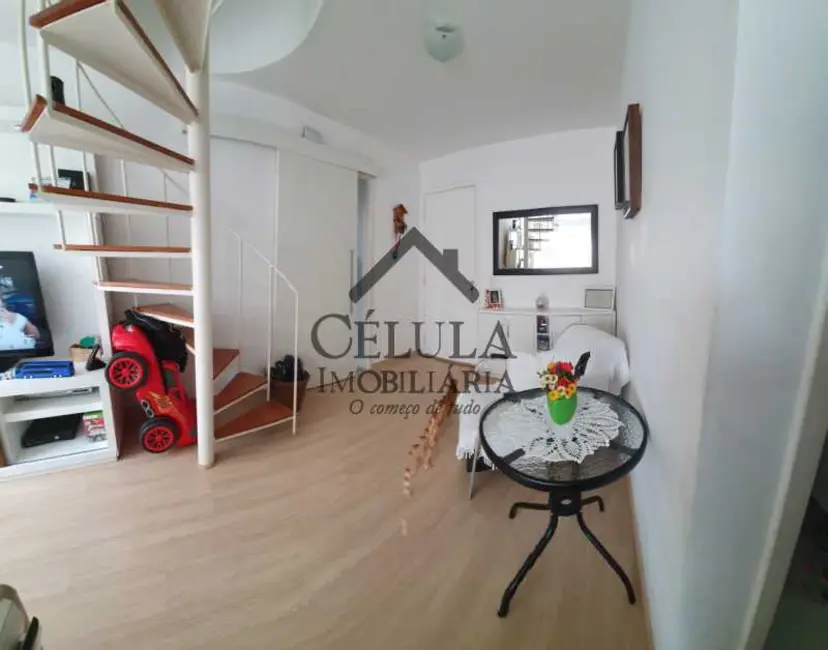 Foto 1 de Cobertura com 3 quartos à venda, 114m2 em Rio De Janeiro - RJ