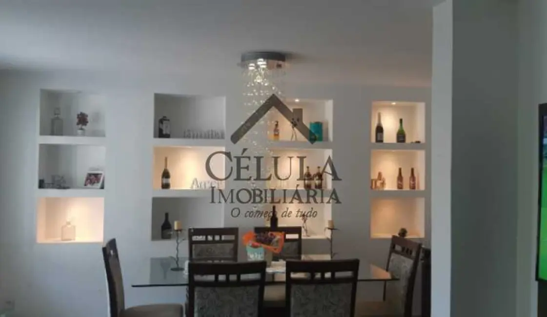 Casa de Condomínio com 5 quartos à venda, 298m2 em Rio De Janeiro - RJ - imagem 3 Foto 3 de Casa de Condomínio com 5 quartos à venda, 298m2 em Rio De Janeiro - RJ