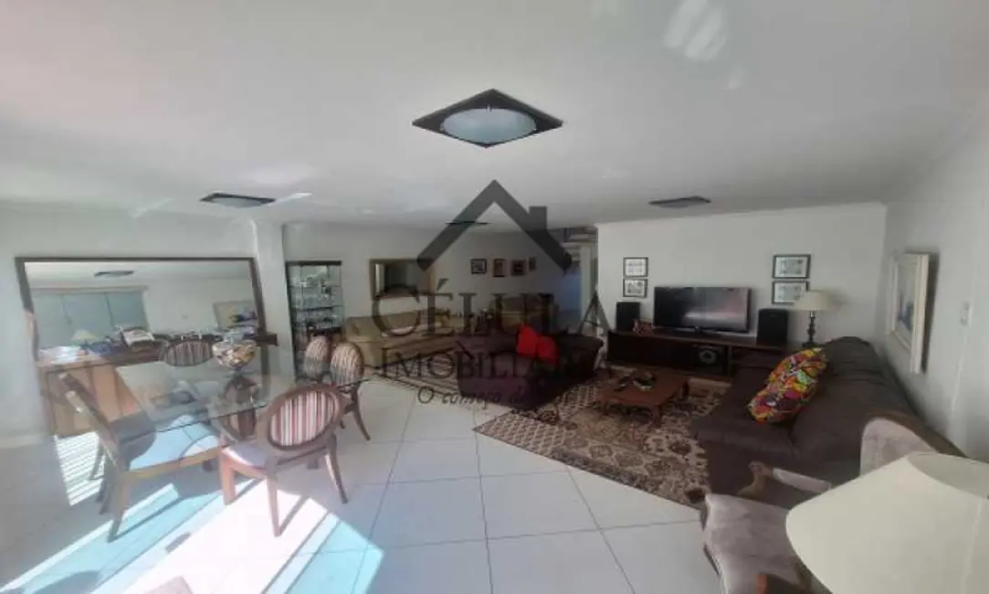 Foto 2 de Casa de Vila com 3 quartos à venda, 183m2 em Rio De Janeiro - RJ