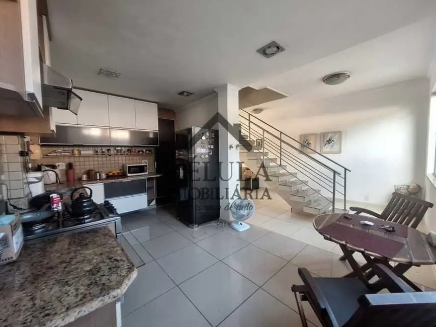 Foto 7 de Casa de Vila com 3 quartos à venda, 183m2 em Rio De Janeiro - RJ