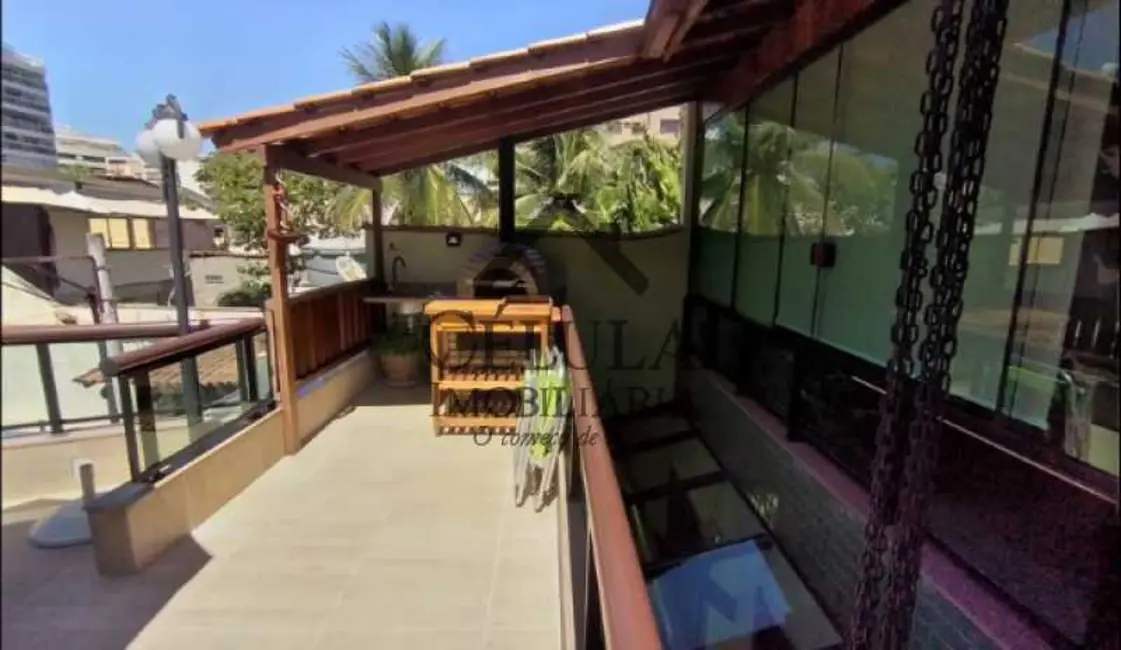 Foto 1 de Casa de Vila com 3 quartos à venda, 270m2 em Rio De Janeiro - RJ