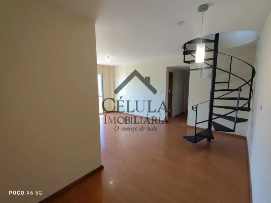 Foto 2 de Cobertura com 3 quartos à venda, 180m2 em Rio De Janeiro - RJ