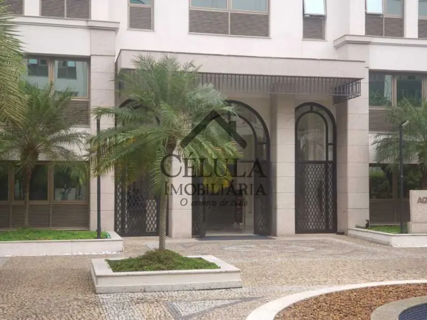 Sala Comercial à venda, 30m2 em Rio De Janeiro - RJ - imagem 1 Foto 1 de Sala Comercial à venda, 30m2 em Rio De Janeiro - RJ