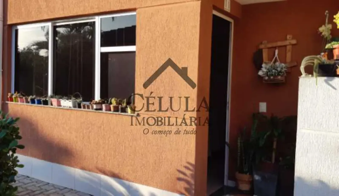 Casa de Condomínio com 3 quartos à venda, 72m2 em Rio De Janeiro - RJ - imagem 3 Foto 3 de Casa de Condomínio com 3 quartos à venda, 72m2 em Rio De Janeiro - RJ