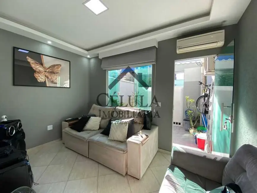 Casa de Vila com 2 quartos à venda, 80m2 em Rio De Janeiro - RJ - imagem 4 Foto 4 de Casa de Vila com 2 quartos à venda, 80m2 em Rio De Janeiro - RJ