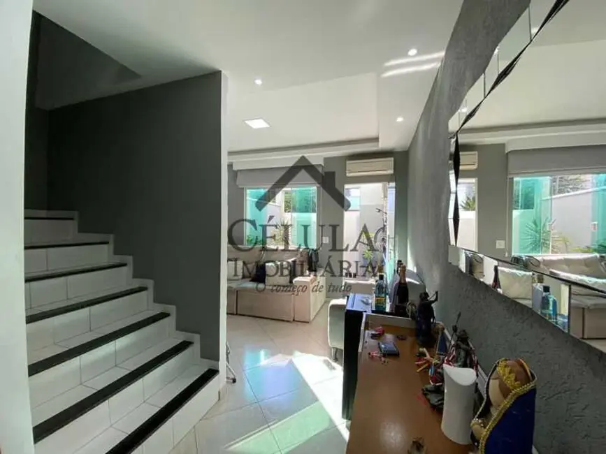 Casa de Vila com 2 quartos à venda, 80m2 em Rio De Janeiro - RJ - imagem 8 Foto 8 de Casa de Vila com 2 quartos à venda, 80m2 em Rio De Janeiro - RJ