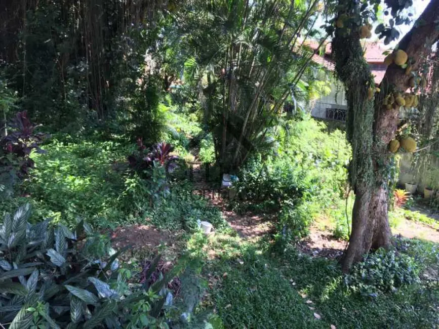 Terreno / Lote à venda, 1440m2 em Rio De Janeiro - RJ - imagem 6 Foto 6 de Terreno / Lote à venda, 1440m2 em Rio De Janeiro - RJ