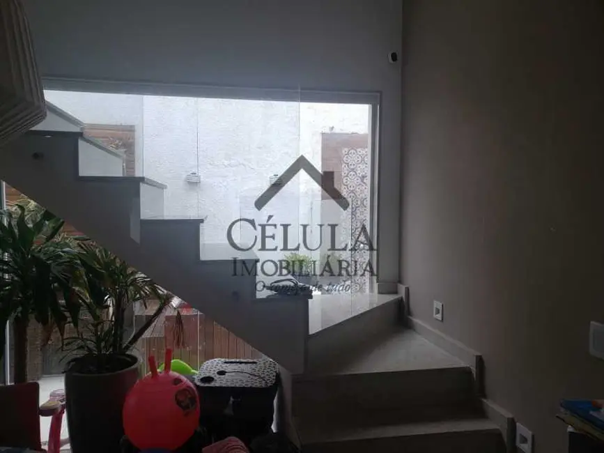 Casa de Condomínio com 3 quartos à venda, 124m2 em Rio De Janeiro - RJ - imagem 3 Foto 3 de Casa de Condomínio com 3 quartos à venda, 124m2 em Rio De Janeiro - RJ