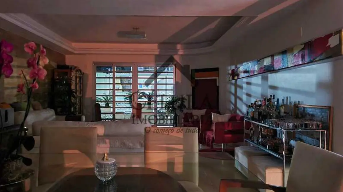 Foto 2 de Casa de Condomínio com 4 quartos à venda, 563m2 em Rio De Janeiro - RJ