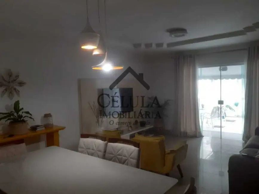 Casa de Condomínio com 3 quartos à venda, 155m2 em Rio De Janeiro - RJ - imagem 3 Foto 3 de Casa de Condomínio com 3 quartos à venda, 155m2 em Rio De Janeiro - RJ