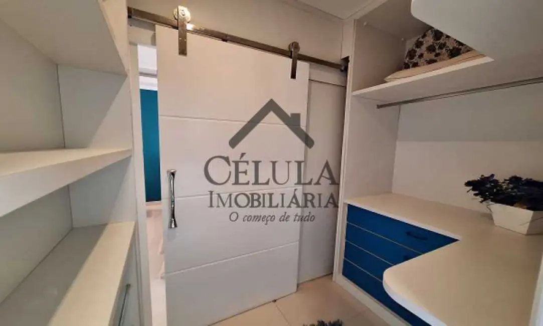 Casa de Condomínio com 3 quartos à venda, 417m2 em Rio De Janeiro - RJ - imagem 4 Foto 4 de Casa de Condomínio com 3 quartos à venda, 417m2 em Rio De Janeiro - RJ