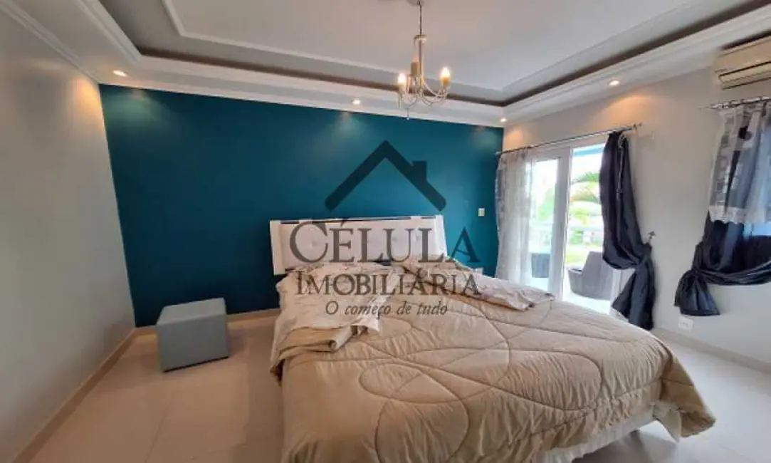 Casa de Condomínio com 3 quartos à venda, 417m2 em Rio De Janeiro - RJ - imagem 2 Foto 2 de Casa de Condomínio com 3 quartos à venda, 417m2 em Rio De Janeiro - RJ