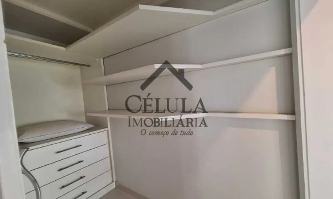 Casa de Condomínio com 3 quartos à venda, 417m2 em Rio De Janeiro - RJ - imagem 9 Foto 9 de Casa de Condomínio com 3 quartos à venda, 417m2 em Rio De Janeiro - RJ