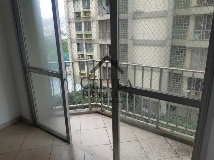 Foto 2 de Apartamento com 2 quartos à venda, 80m2 em Rio De Janeiro - RJ