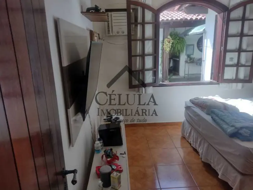 Casa com 4 quartos à venda, 475m2 em Rio De Janeiro - RJ - imagem 9 Foto 9 de Casa com 4 quartos à venda, 475m2 em Rio De Janeiro - RJ